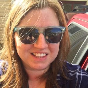 Meet your Posher, Nancy